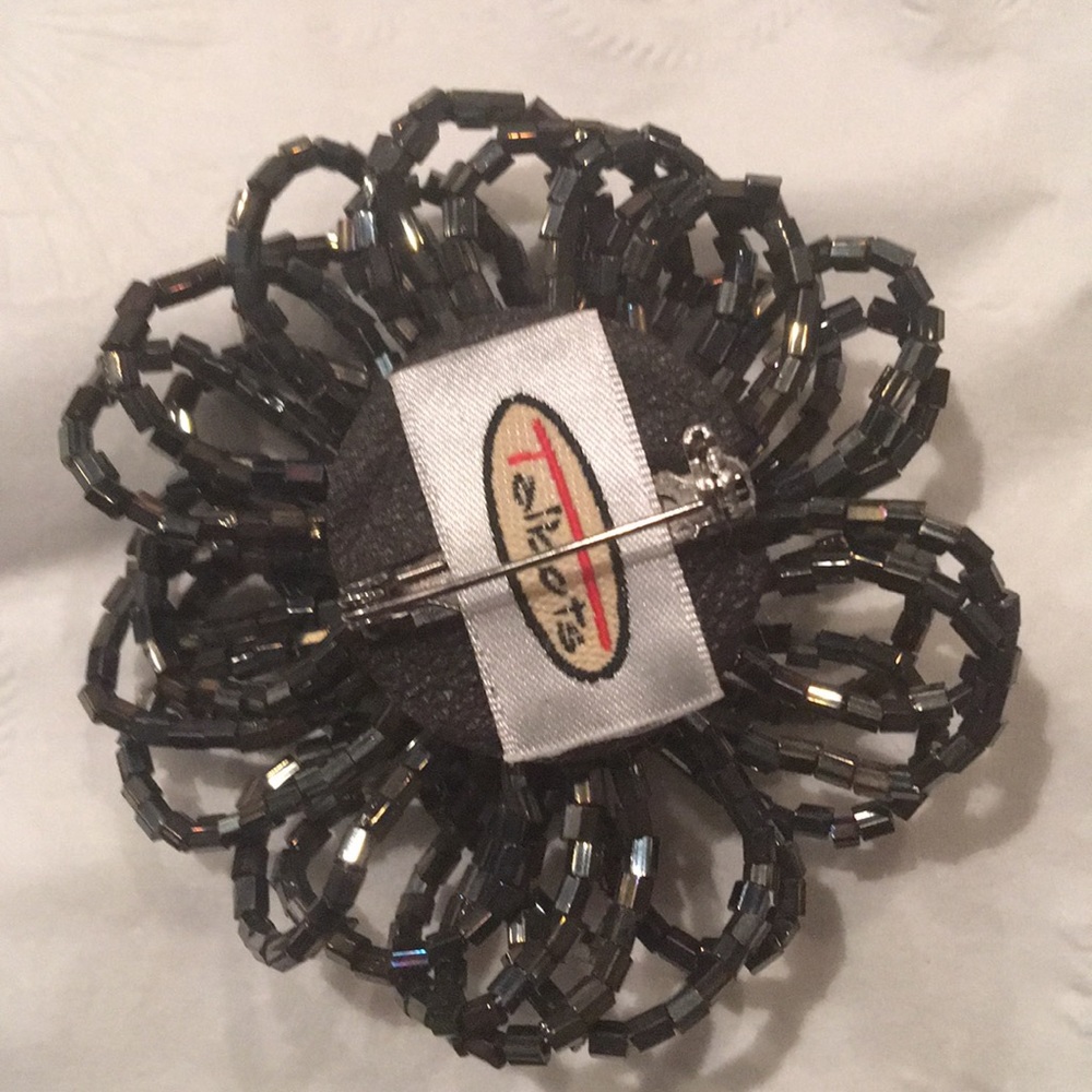 Talbots brooch. - Picture 2 of 2